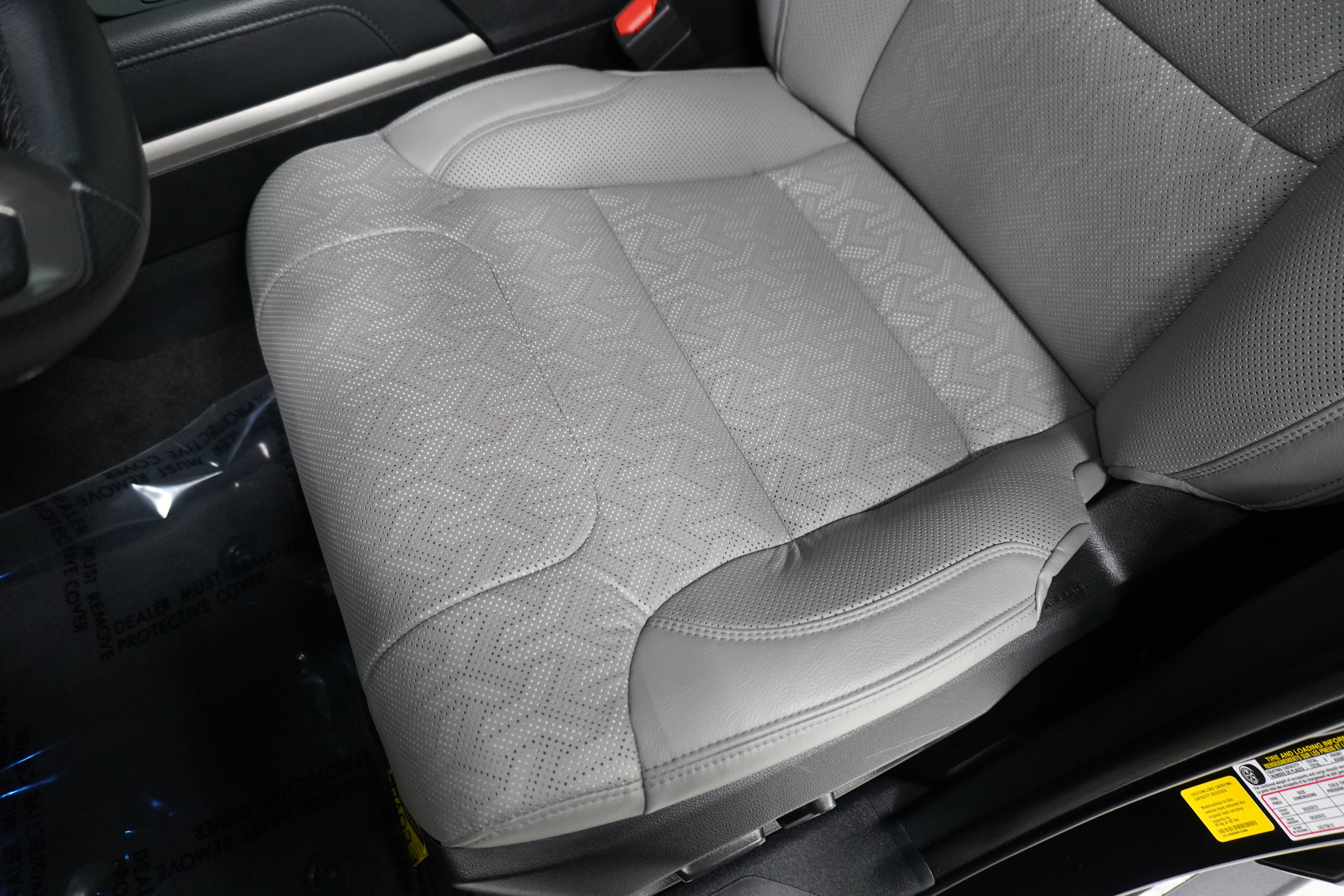 Used 2024 Toyota Tundra Limited image 10