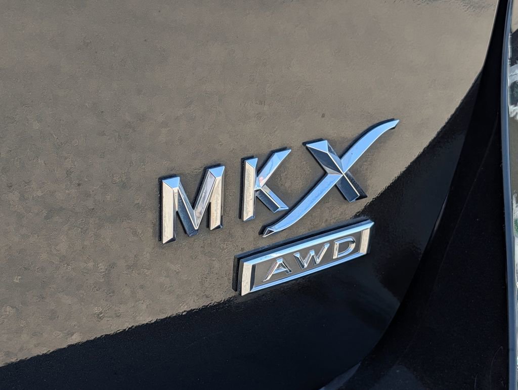 Used 2014 Lincoln MKX AWD w/ Equipment Group 102A image 12