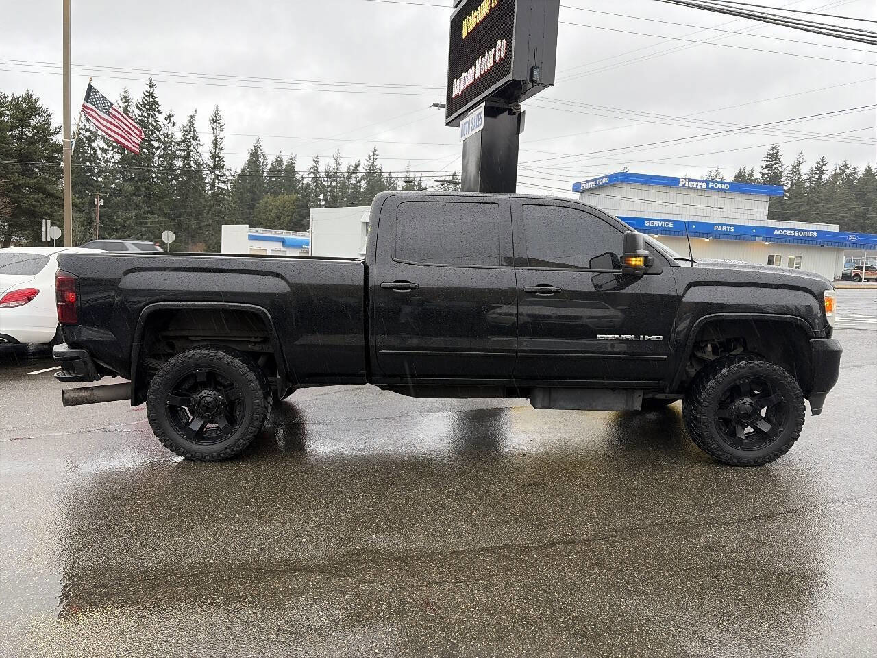 Used 2016 GMC Sierra 2500 Denali w/ Duramax Plus Package image 5