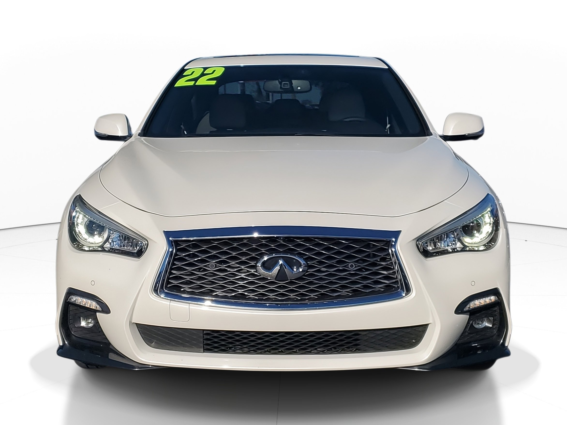Used 2022 INFINITI Q50 Sensory image 2