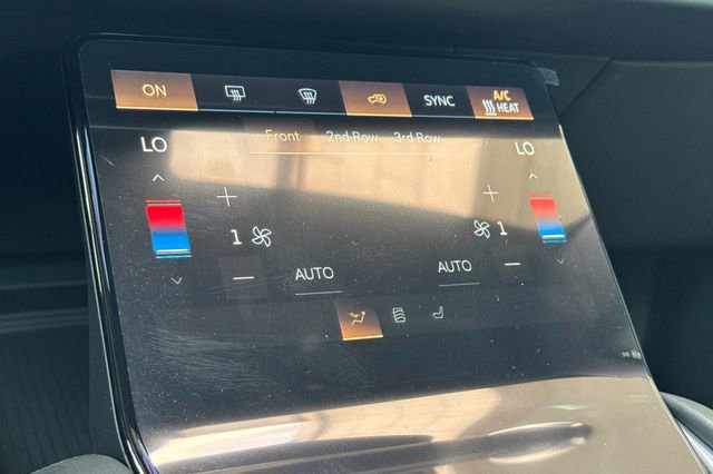 New 2026 Cadillac Vistiq Luxury w/ LPO, Floor Liner Package image 22