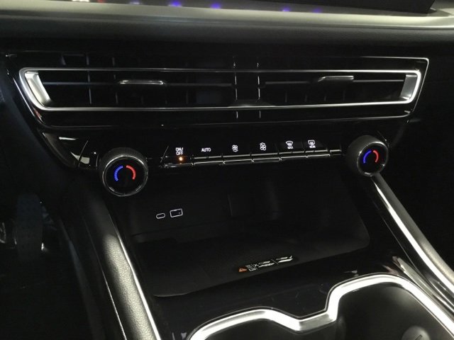 New 2026 Chevrolet Traverse LT w/ Midnight/Sport Edition image 36