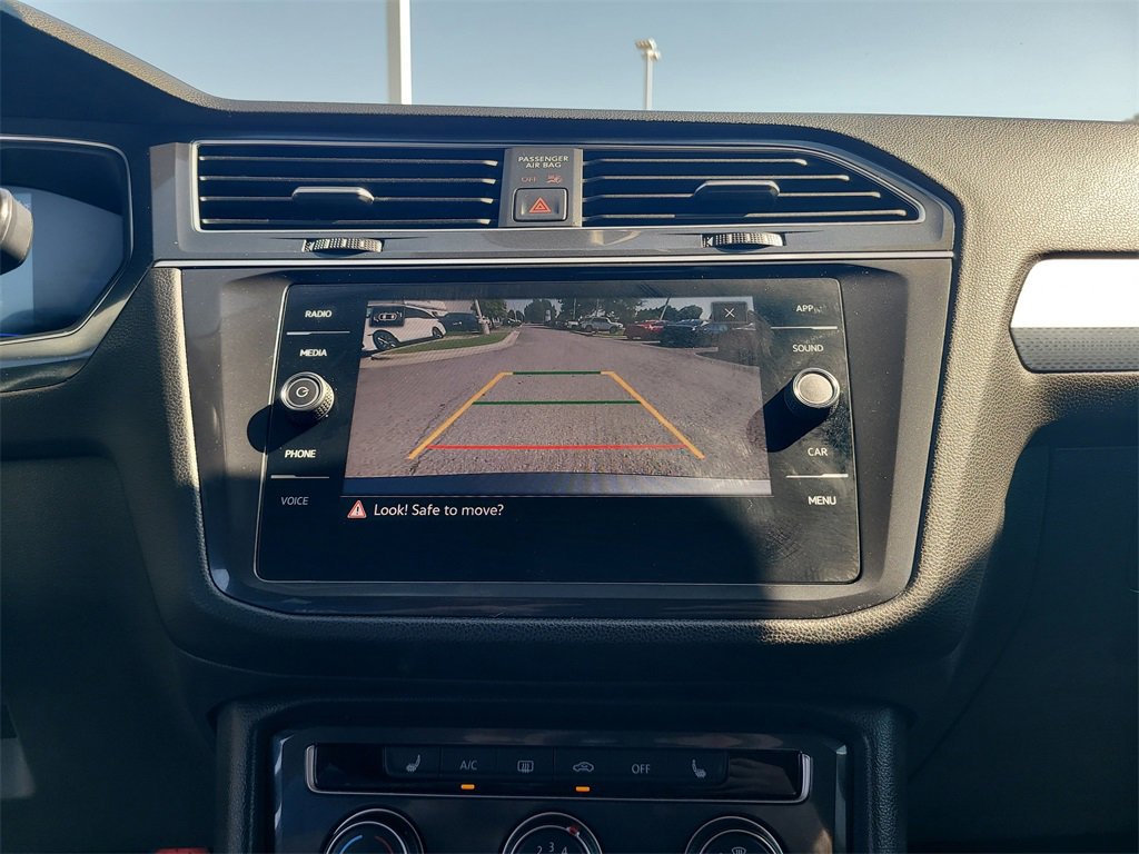 Used 2024 Volkswagen Tiguan S image 21