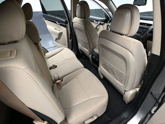Used 2015 Kia Sorento LX image 42