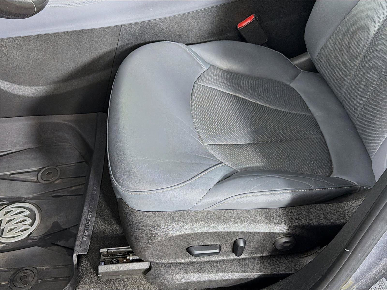 Used 2019 Buick Envision Premium image 22