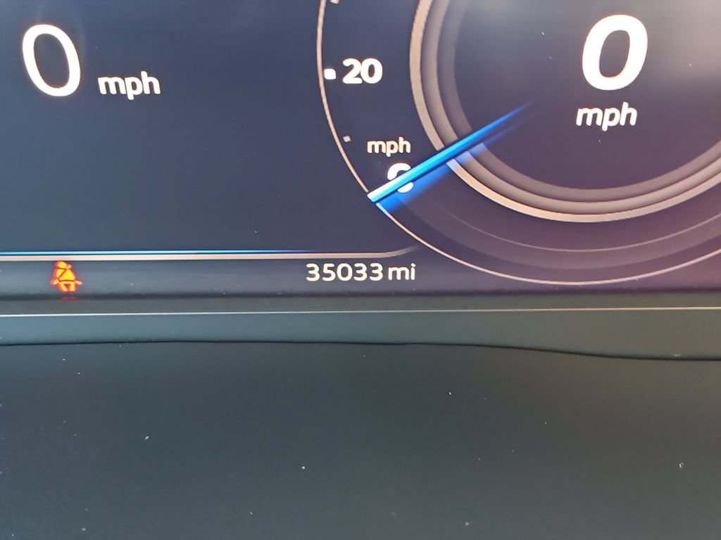 Certified 2023 Volkswagen Atlas Cross Sport SE AWD/4WD image 13
