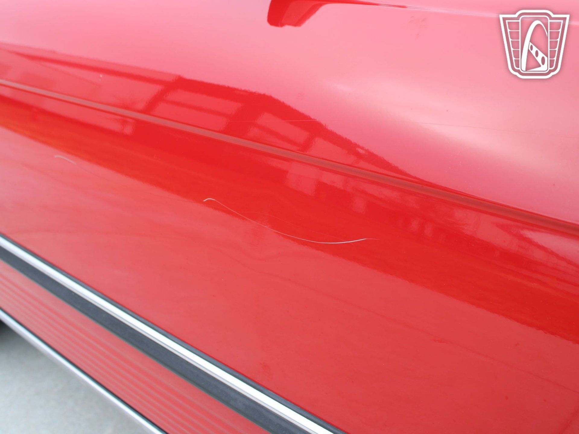 Used 1988 Mercedes-Benz 560 SL image 4