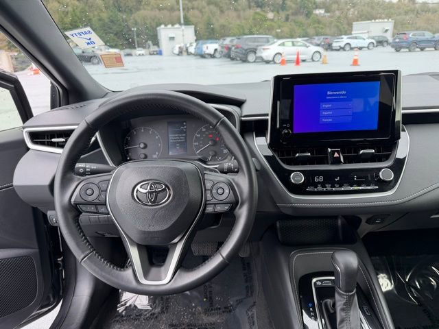 Certified 2025 Toyota Corolla SE image 17