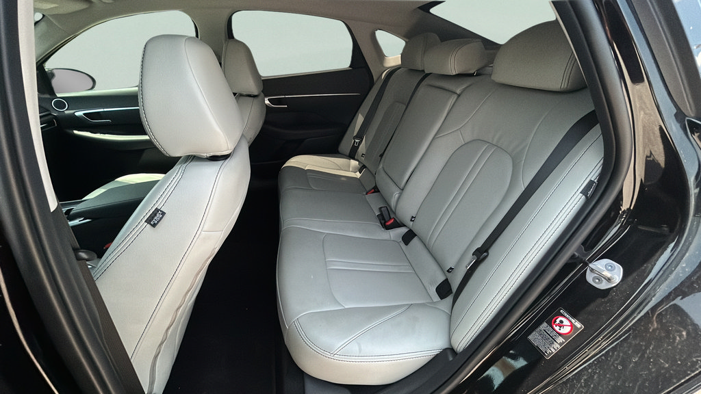 Used 2023 Hyundai Sonata SEL FWD image 14