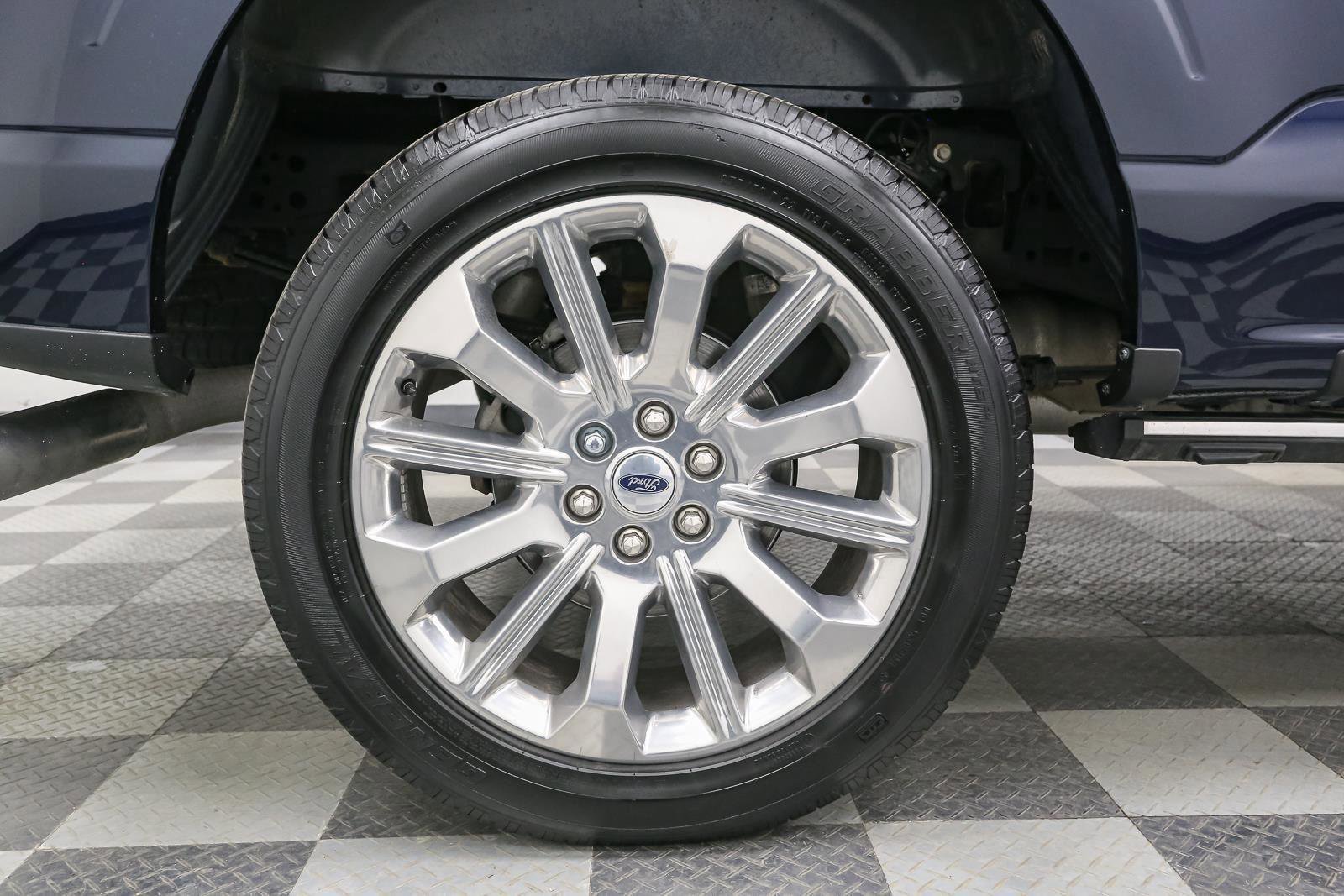 Used 2023 Ford F150 Limited image 19