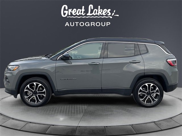 Used 2024 Jeep Compass Limited image 2