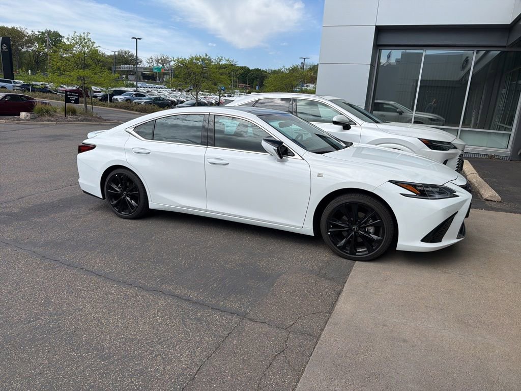 Certified 2025 Lexus ES 350 w/ Accessory Package (Z1) FWD image 13