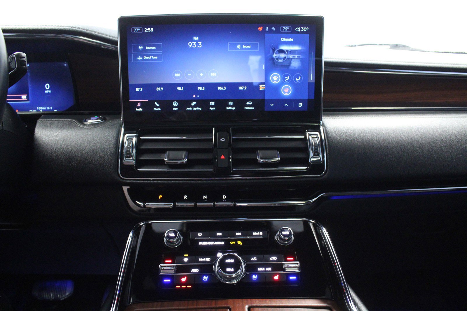 Used 2022 Lincoln Navigator Reserve image 23