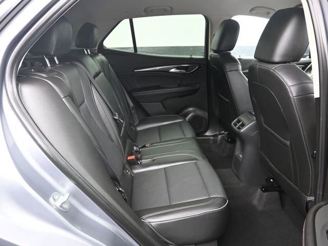 Used 2022 Buick Envision Essence w/ Safety Package FWD image 11