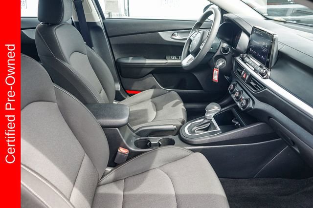 Certified 2023 Kia Forte LXS FWD image 17