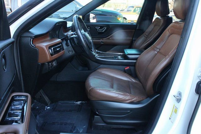 Used 2020 Lincoln Aviator Reserve w/ Equipment Group 201A image 27