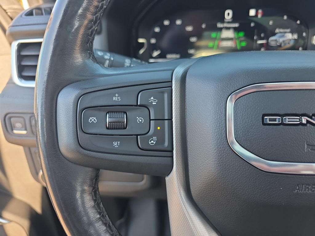 Certified 2022 GMC Yukon Denali image 18