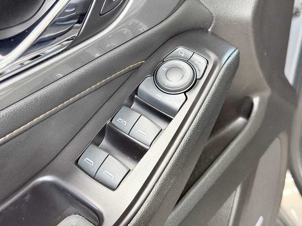 Used 2019 Chevrolet Traverse LT w/ LT Premium Package FWD image 10