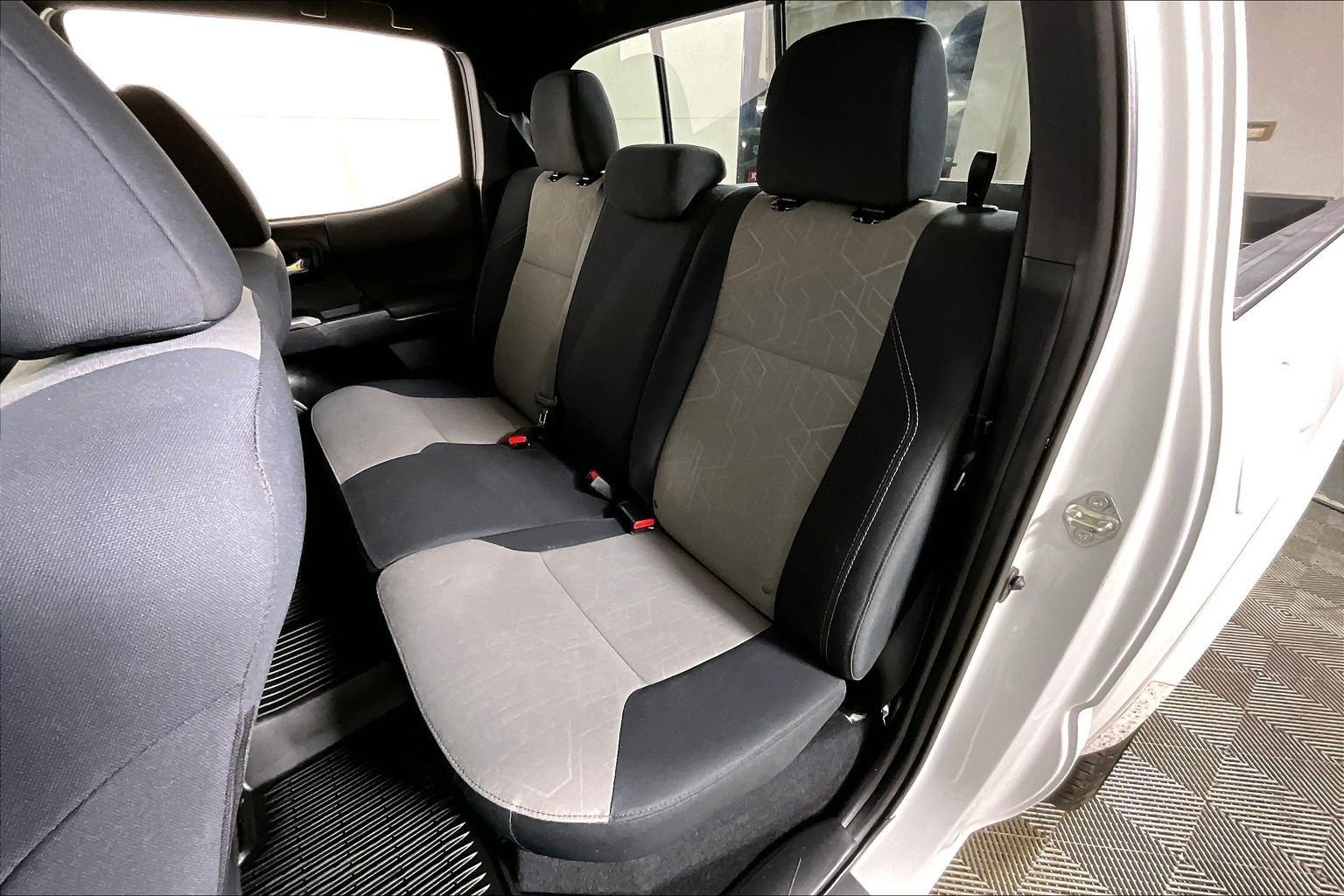 Used 2020 Toyota Tacoma TRD Sport image 26