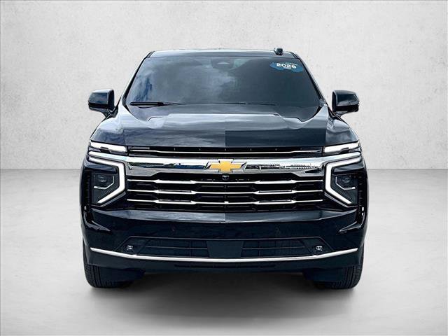 Used 2026 Chevrolet Suburban LT w/ Comfort Package RWD image 3