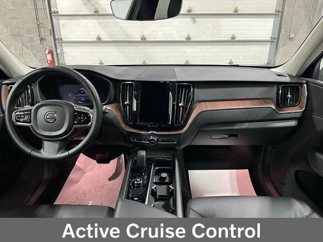 Certified 2023 Volvo XC60 B5 Plus w/ Climate Package image 19