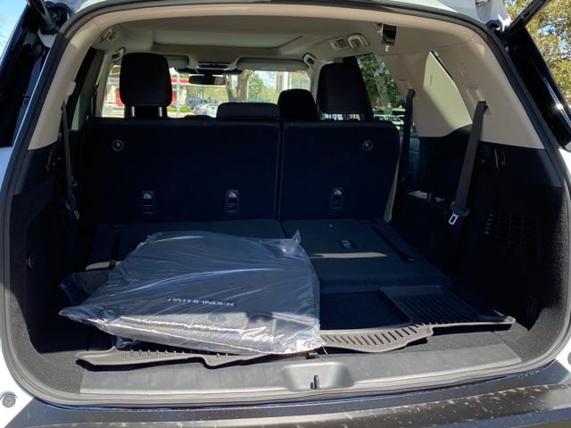 New 2026 Nissan Pathfinder SV image 26