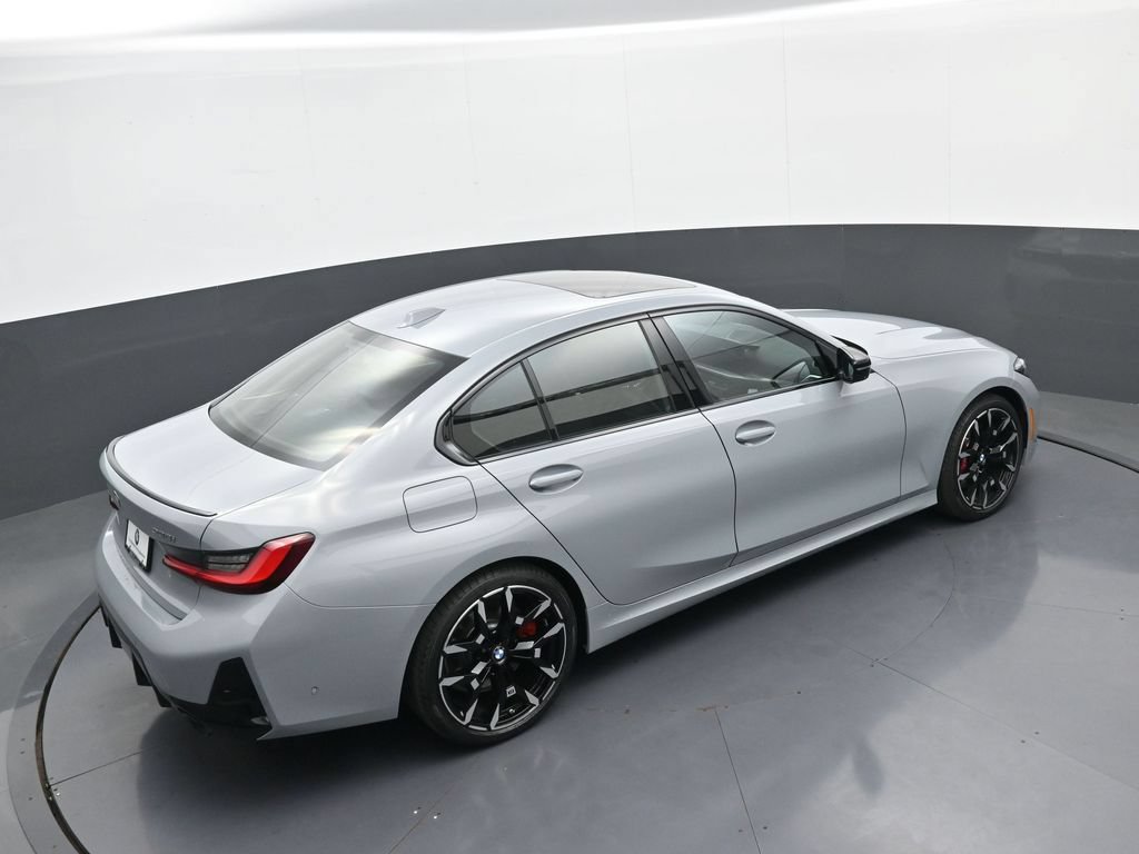 New 2026 BMW 330i xDrive Sedan w/ M Sport Package AWD/4WD image 36