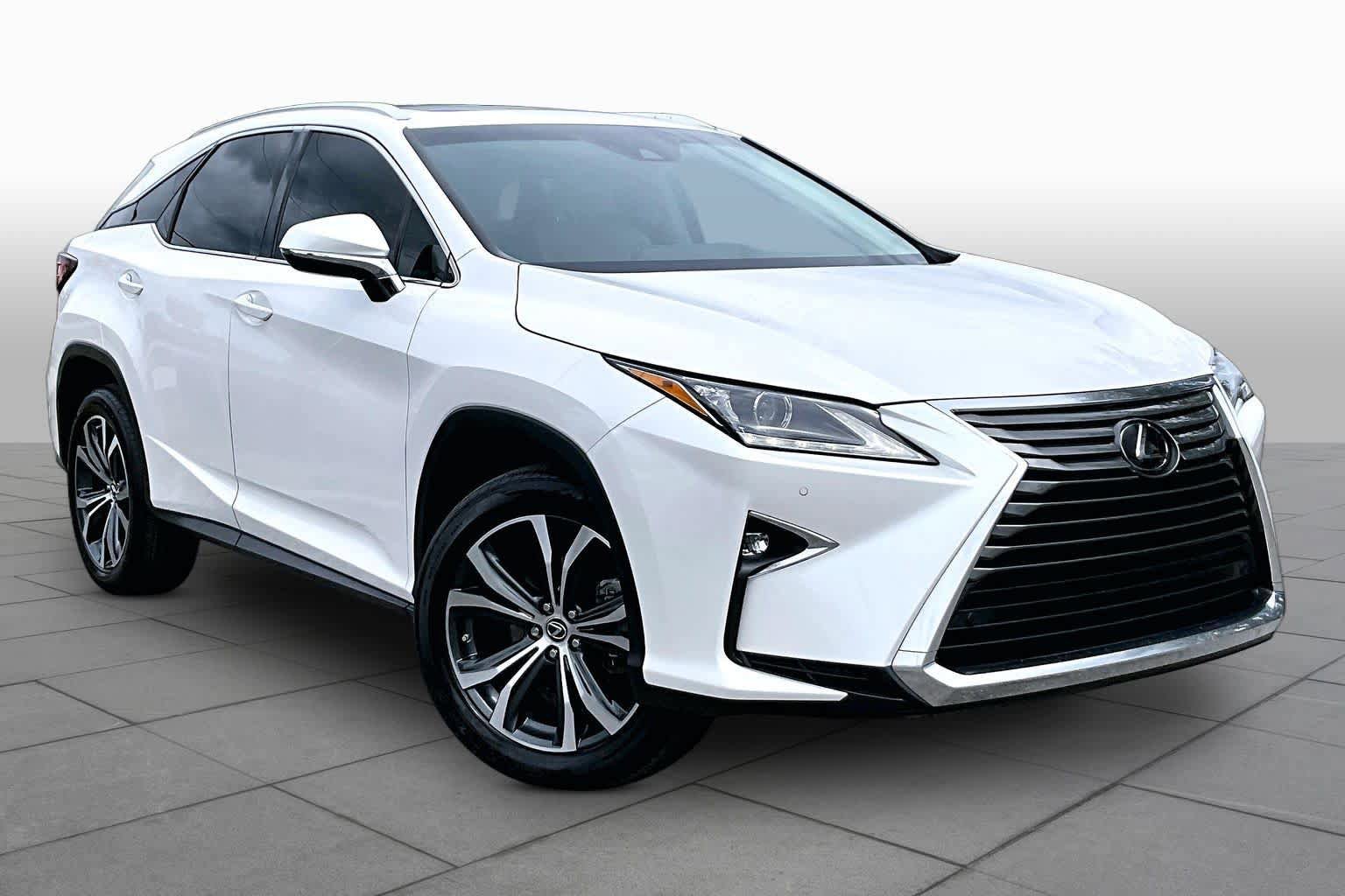 Used 2019 Lexus RX 350 FWD w/ Navigation Package image 3