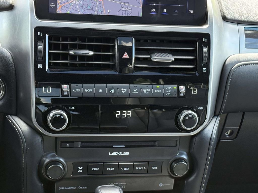 Used 2023 Lexus GX 460 Premium AWD/4WD image 18