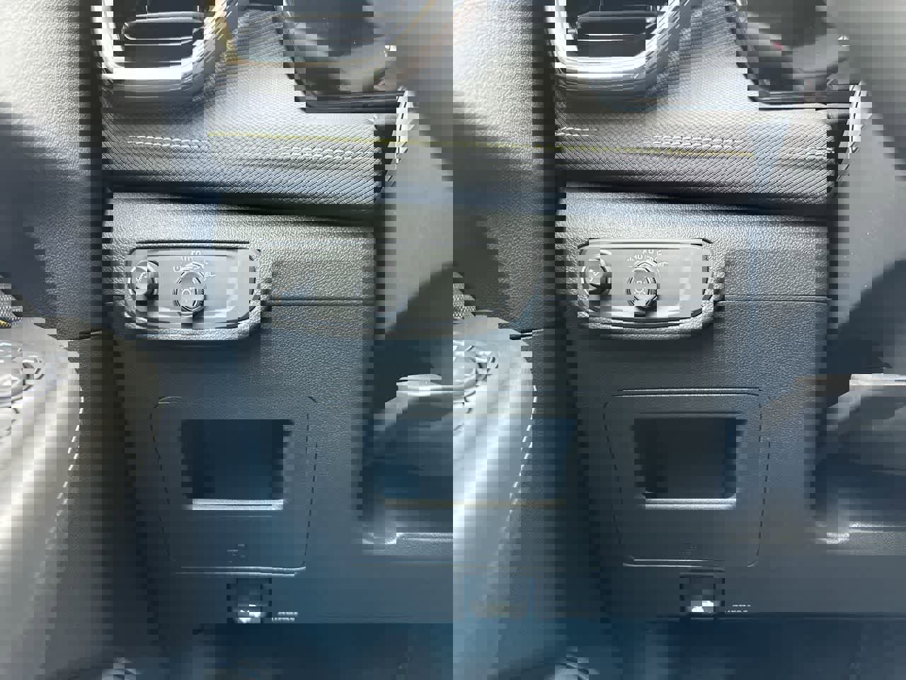 New 2025 Chevrolet TrailBlazer ACTIV w/ Convenience Package image 18