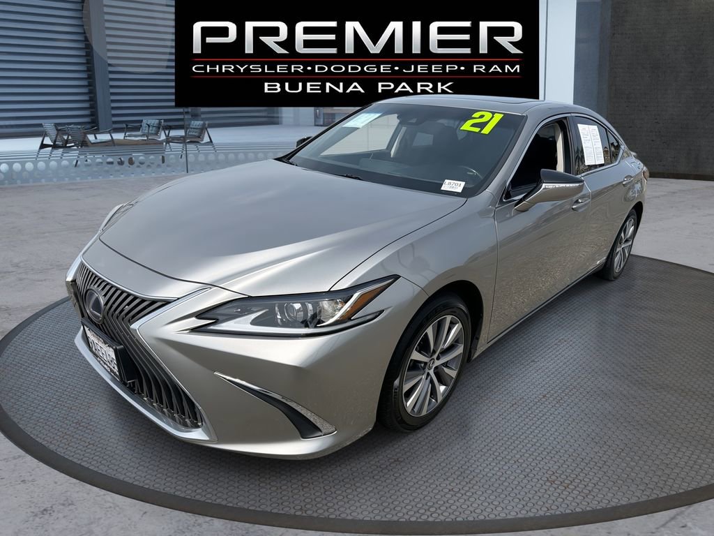 Used 2021 Lexus ES 300h FWD image 1