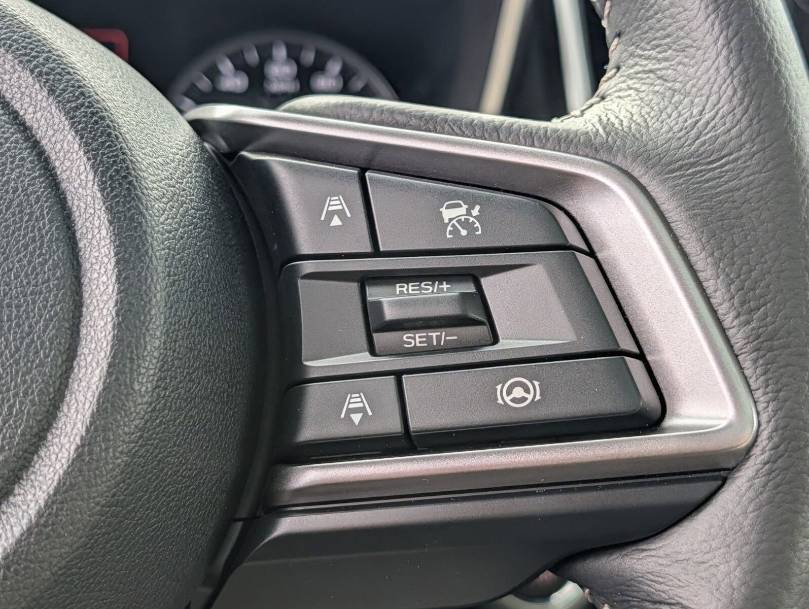 New 2026 Subaru Ascent Limited image 38