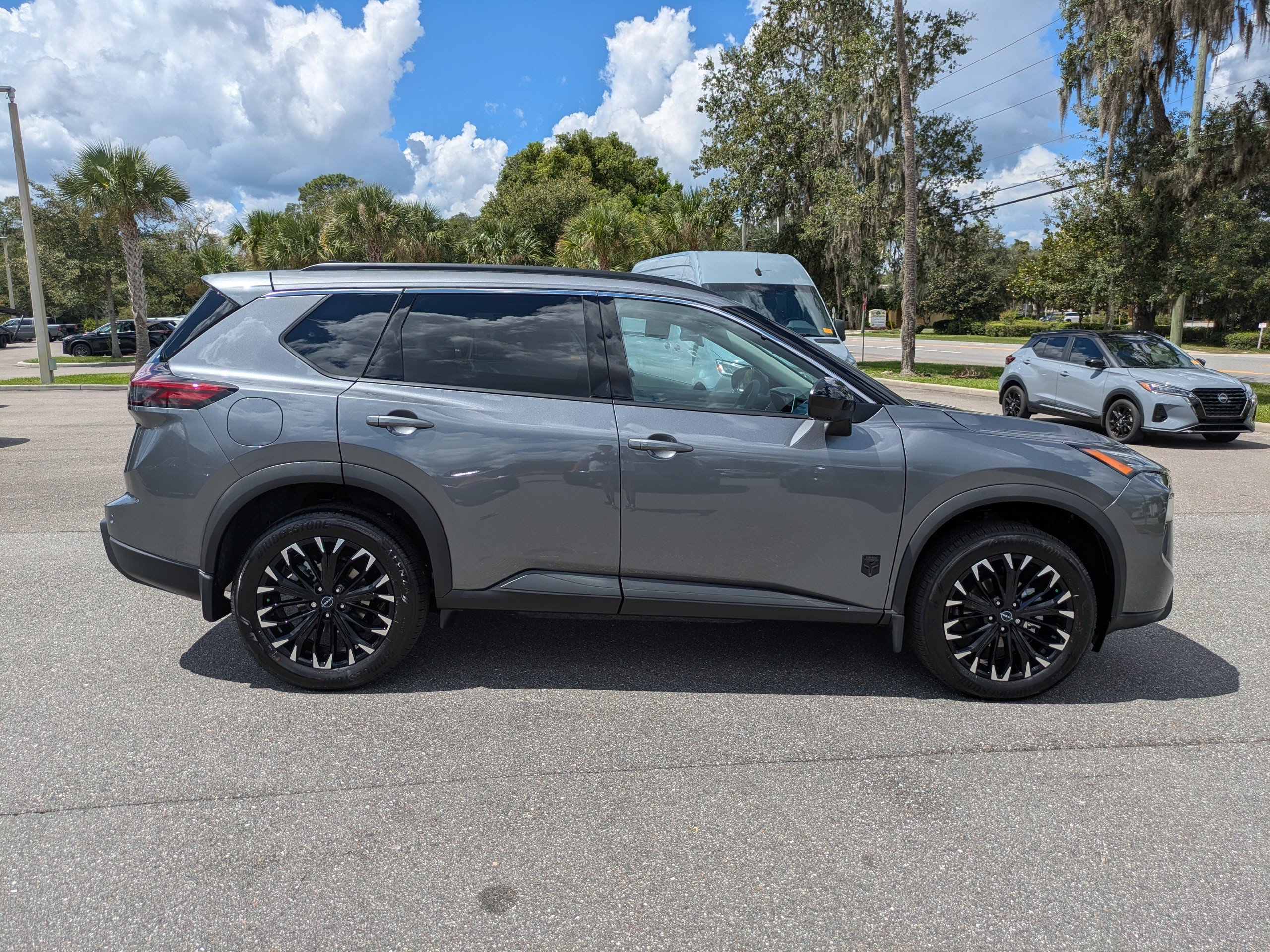 New 2026 Nissan Rogue Dark Armor FWD image 3