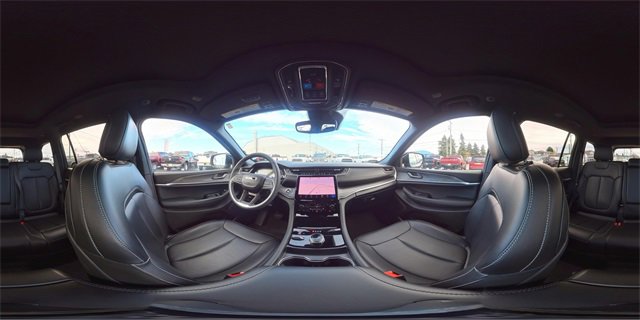 Used 2024 Jeep Grand Cherokee Limited w/ Trailer Tow Package image 33