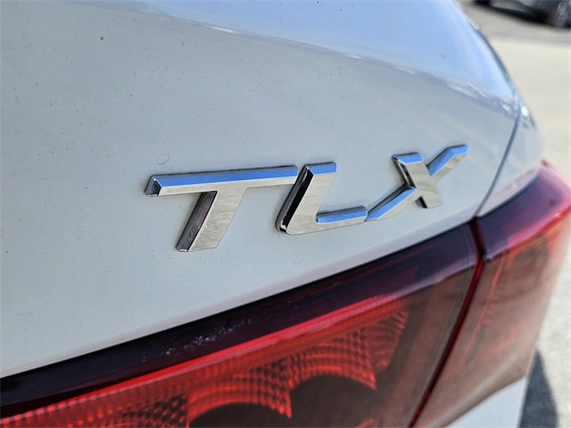 Used 2016 Acura TLX image 11