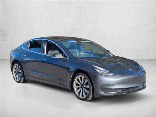 Used 2018 Tesla Model 3 Long Range image 3