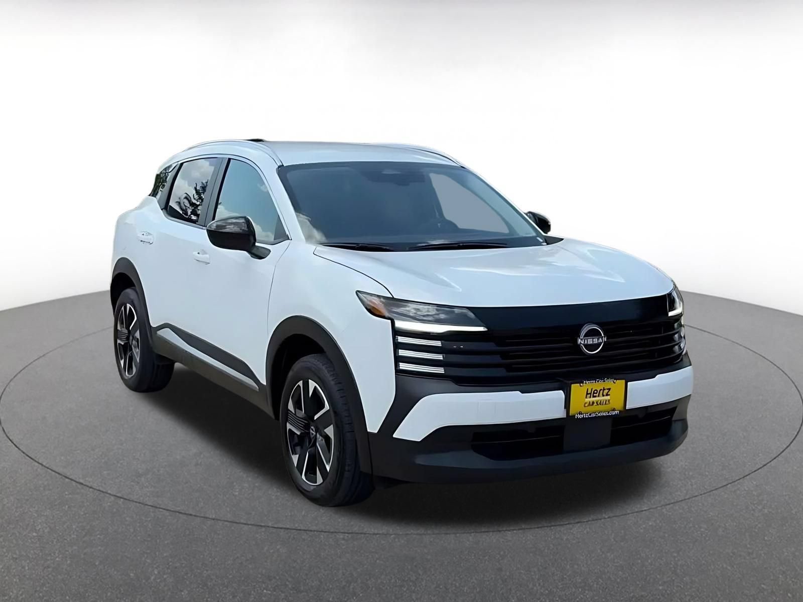 Used 2026 Nissan Kicks SV w/ Cold Weather Package AWD/4WD image 3