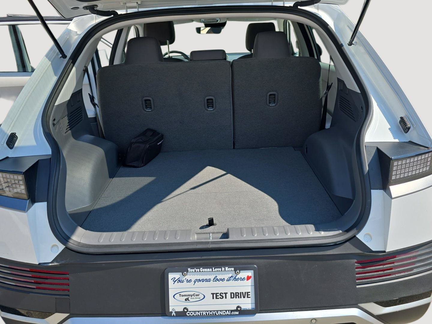 Used 2024 Hyundai Ioniq 5 SE AWD/4WD image 29