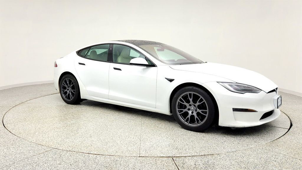 Used 2021 Tesla Model S Plaid image 3