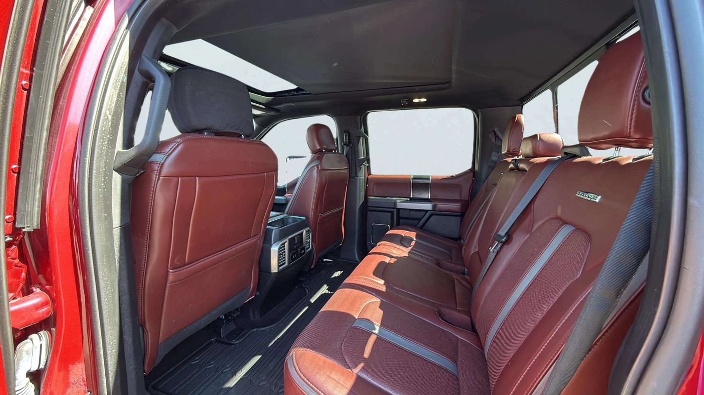 Used 2018 Ford F150 Platinum w/ Equipment Group 701A Luxury AWD/4WD image 17