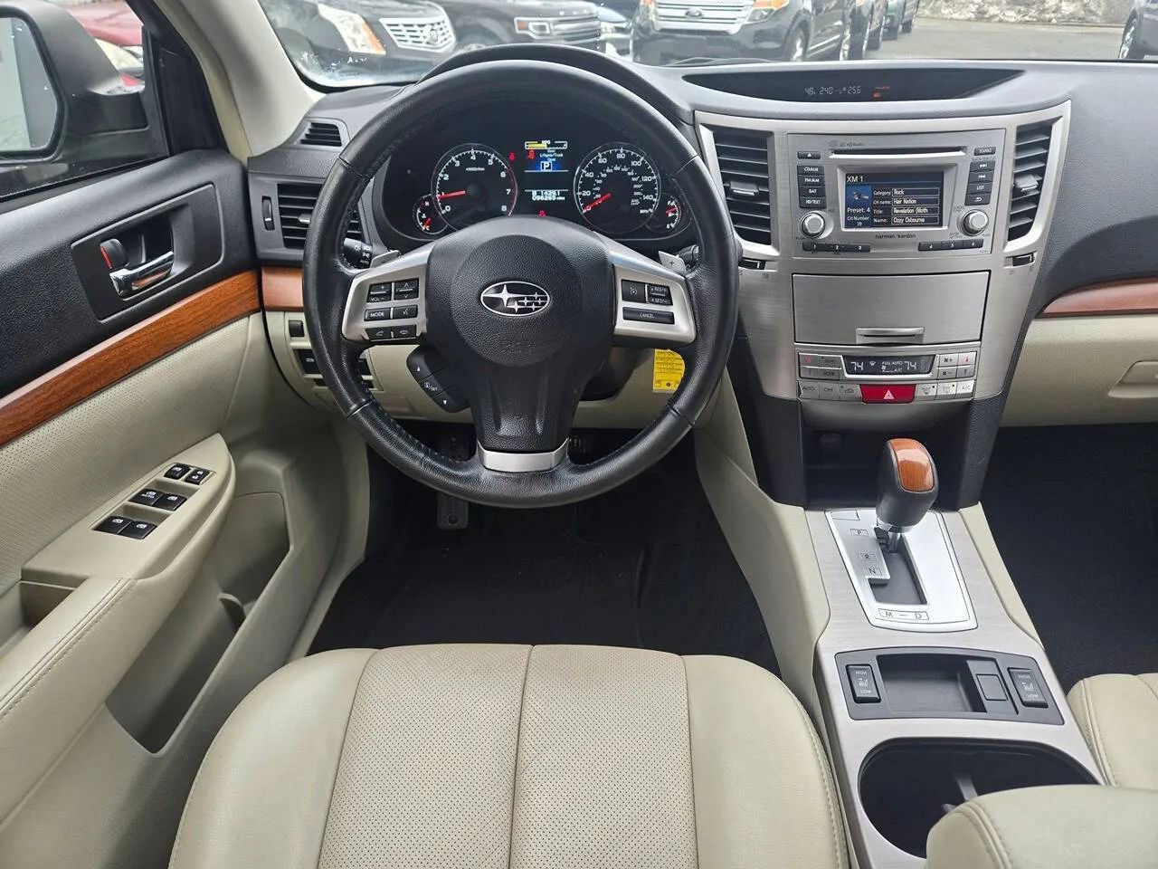 Used 2014 Subaru Outback 2.5i Limited w/ Moonroof Package image 2