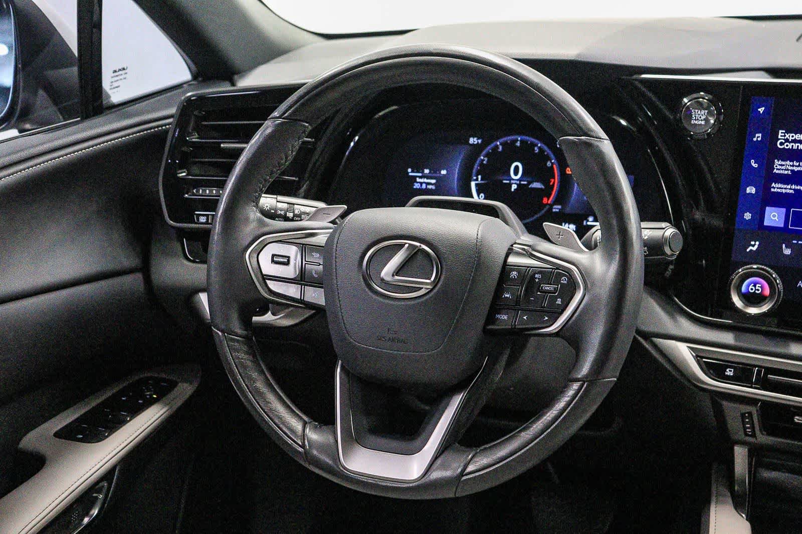 Used 2025 Lexus RX 350 Premium w/ Convenience Package FWD image 16
