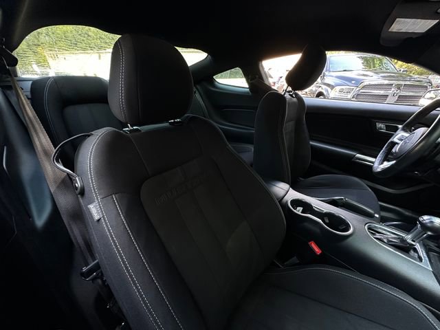 Used 2018 Ford Mustang Coupe image 30