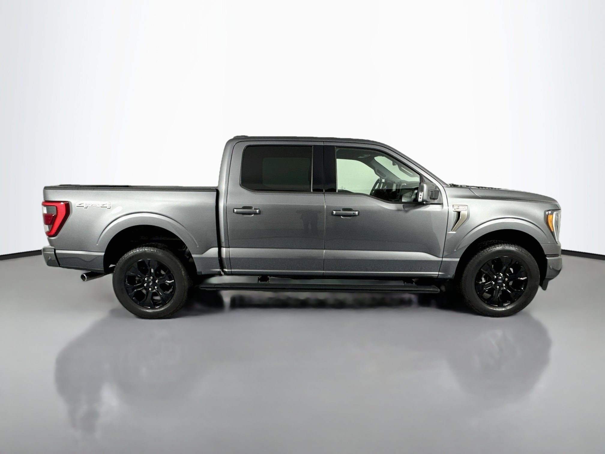 Used 2022 Ford F150 Platinum w/ Equipment Group 701A High AWD/4WD image 4