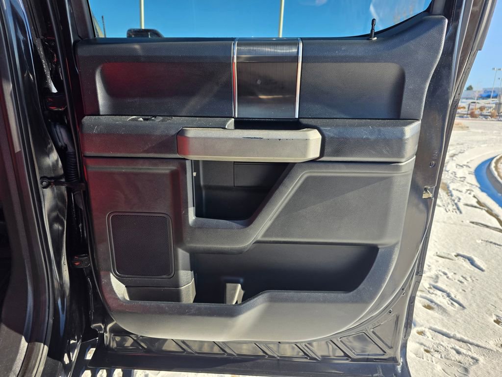 Used 2020 Ford F150 Raptor image 27