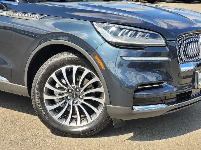 Certified 2023 Lincoln Aviator Reserve w/ Elements Package Plus RWD image 9