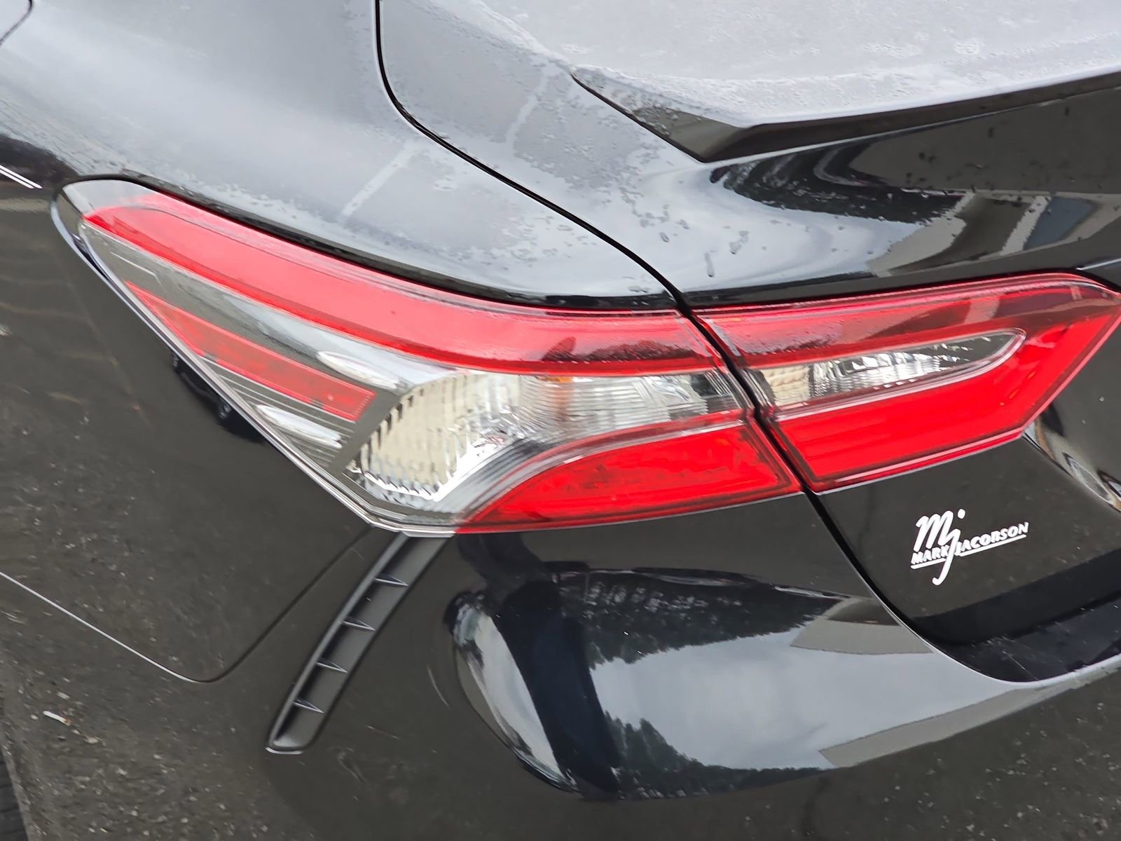 Used 2023 Toyota Camry SE image 40