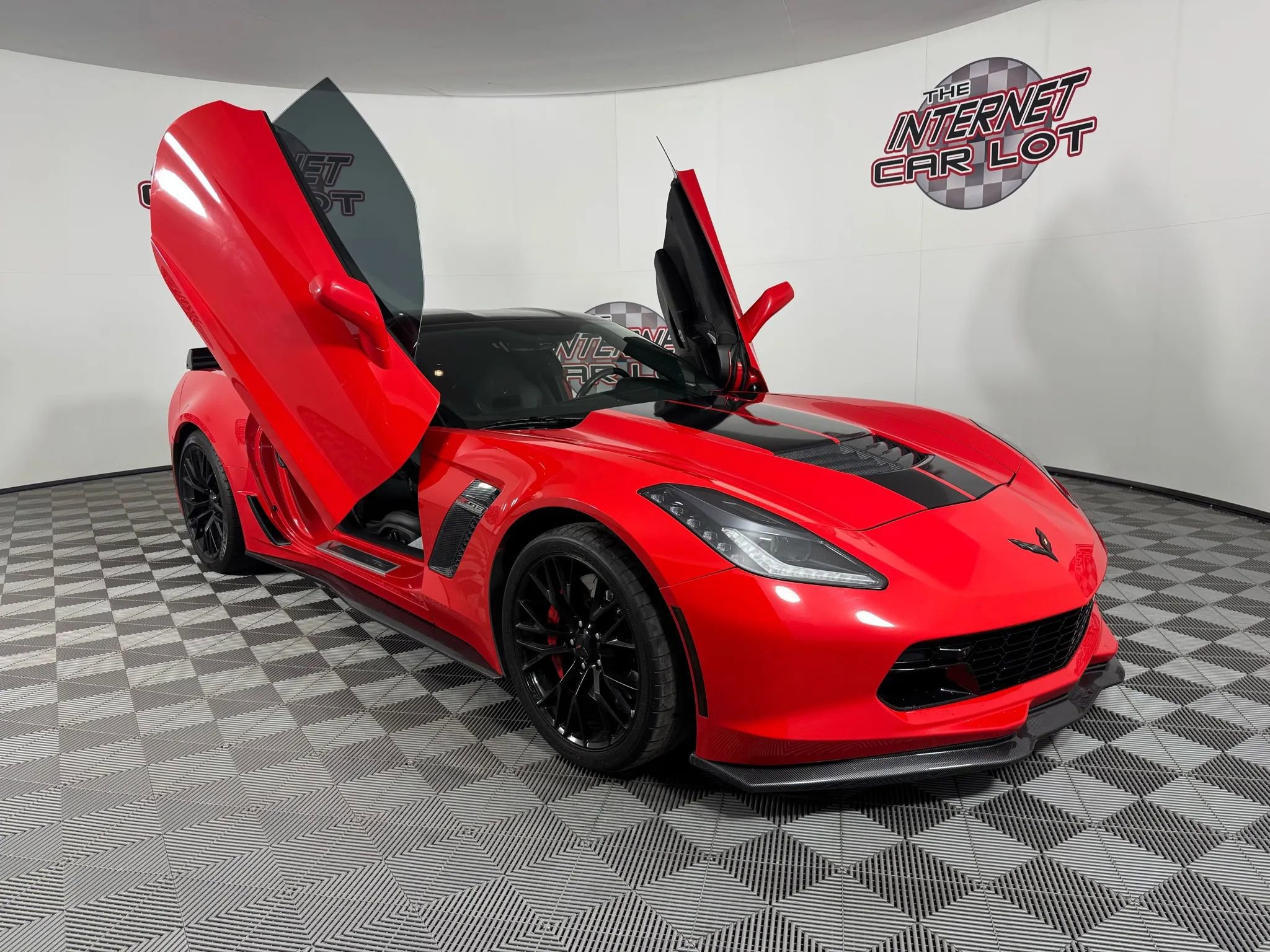 Used 2016 Chevrolet Corvette Z06 w/ 2LZ Preferred Equipment Group image 11