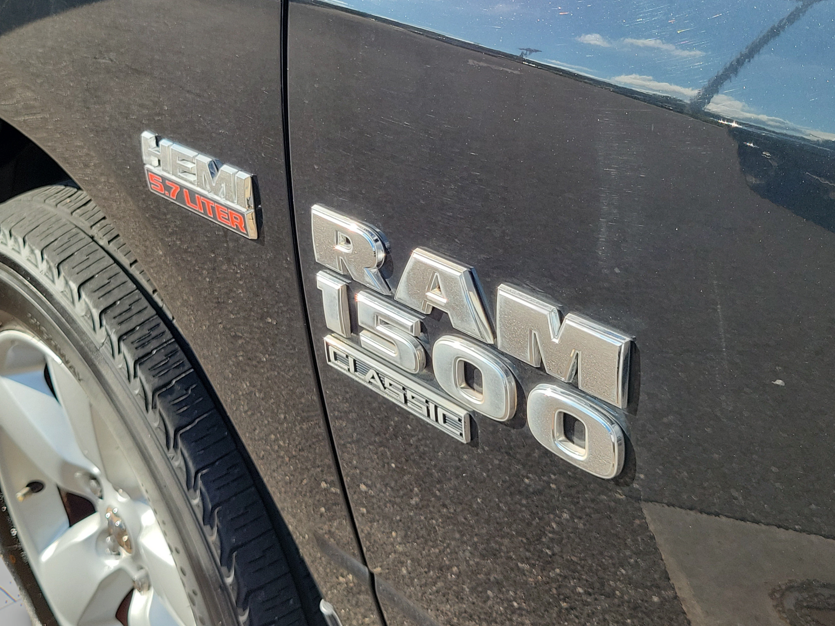 Used 2020 RAM 1500 Tradesman w/ Tradesman SXT Package RWD image 30