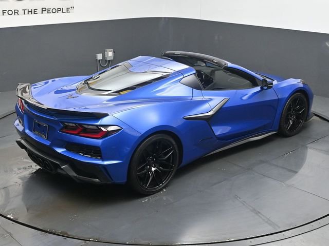 Used 2023 Chevrolet Corvette Z06 RWD image 40